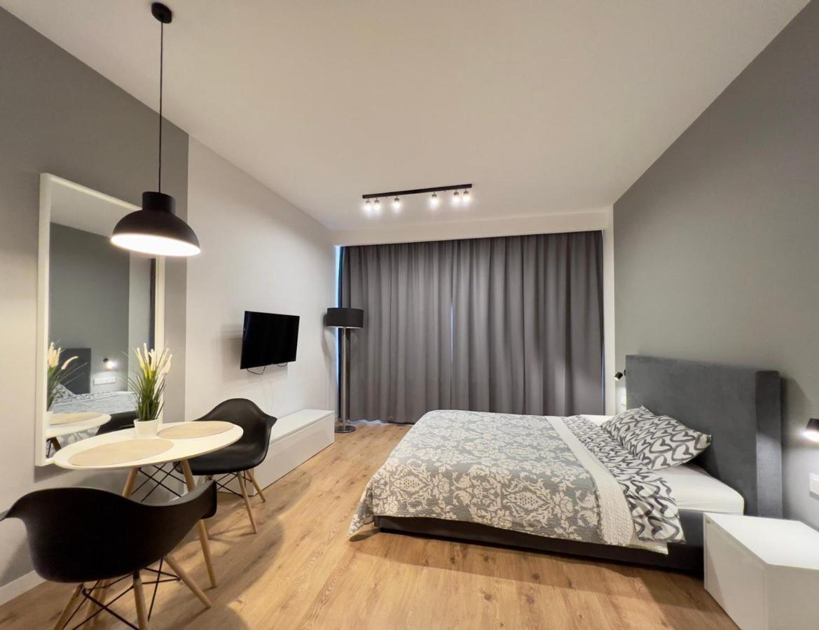 K22 Slawinska 503 Sun-City Apart Warsaw Ngoại thất bức ảnh
