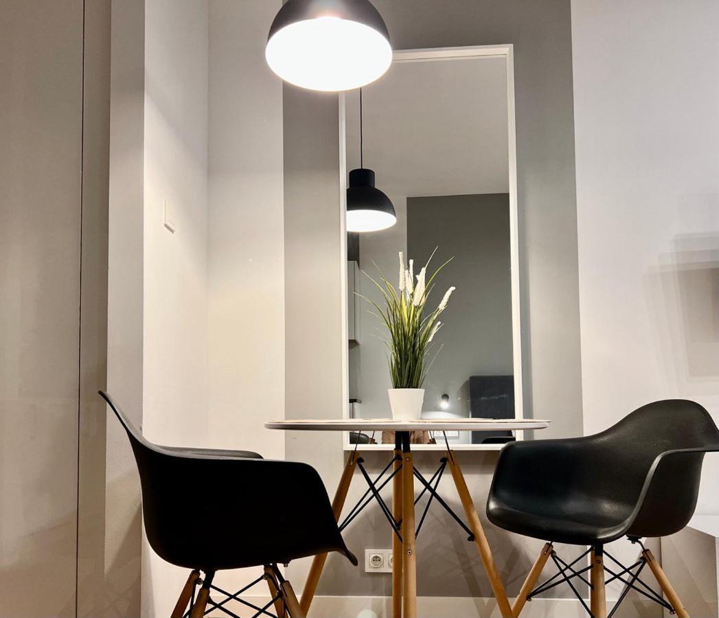 K22 Slawinska 503 Sun-City Apart Warsaw Ngoại thất bức ảnh